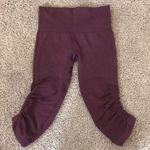 Lululemon cropped leggings